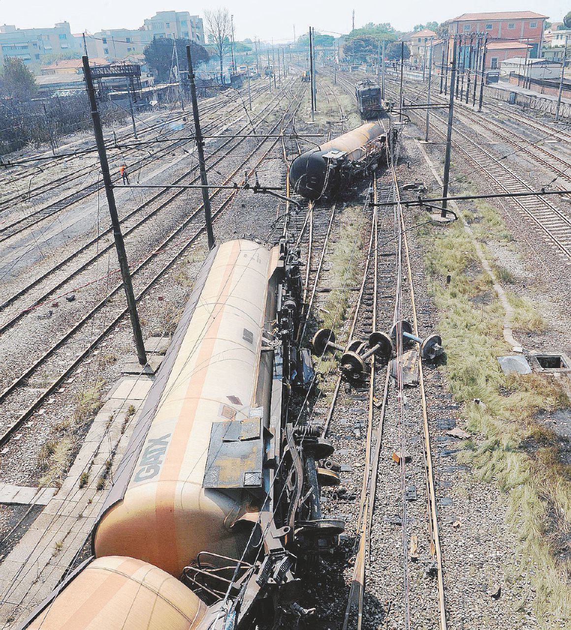 Copertina di “Il governo cacci Moretti e stop alla prescrizione”