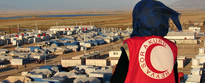 Copertina di Festa della donna, la campagna per ricostruire l’ospedale in Siria: “Meglio regalare una mimosa o il diritto alle cure?”