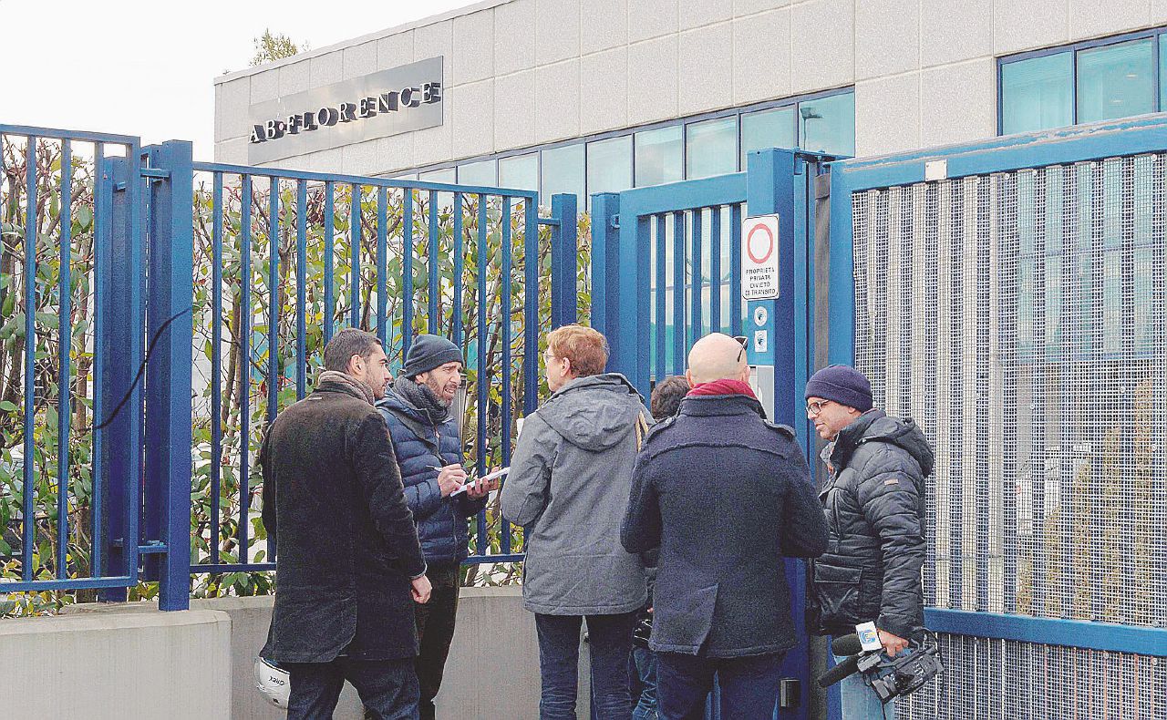 Copertina di Firenze, due arresti: “Spari contro Bacci per 270 mila euro”