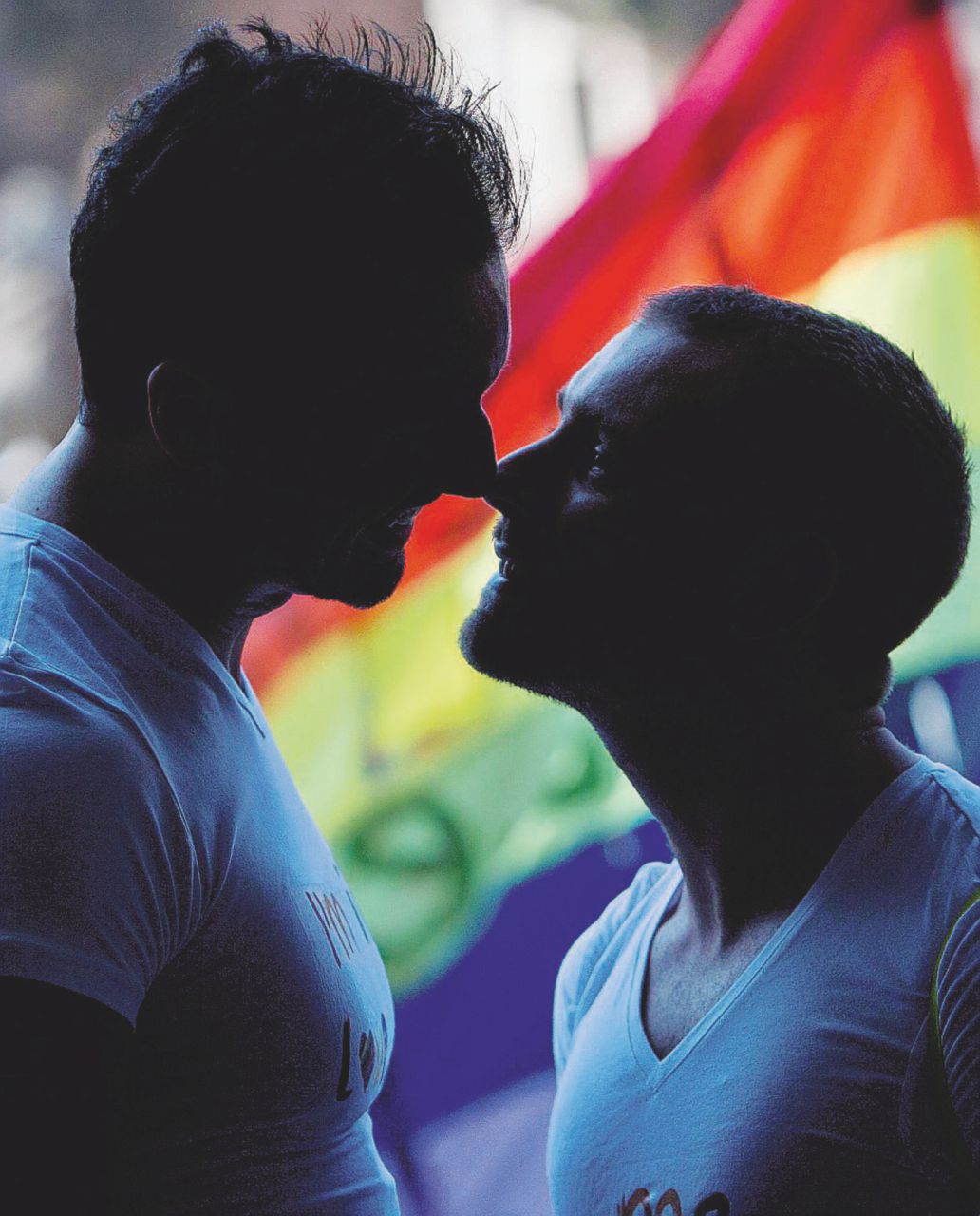 La legge non c’è, il giudice sì: i bimbi hanno due papà