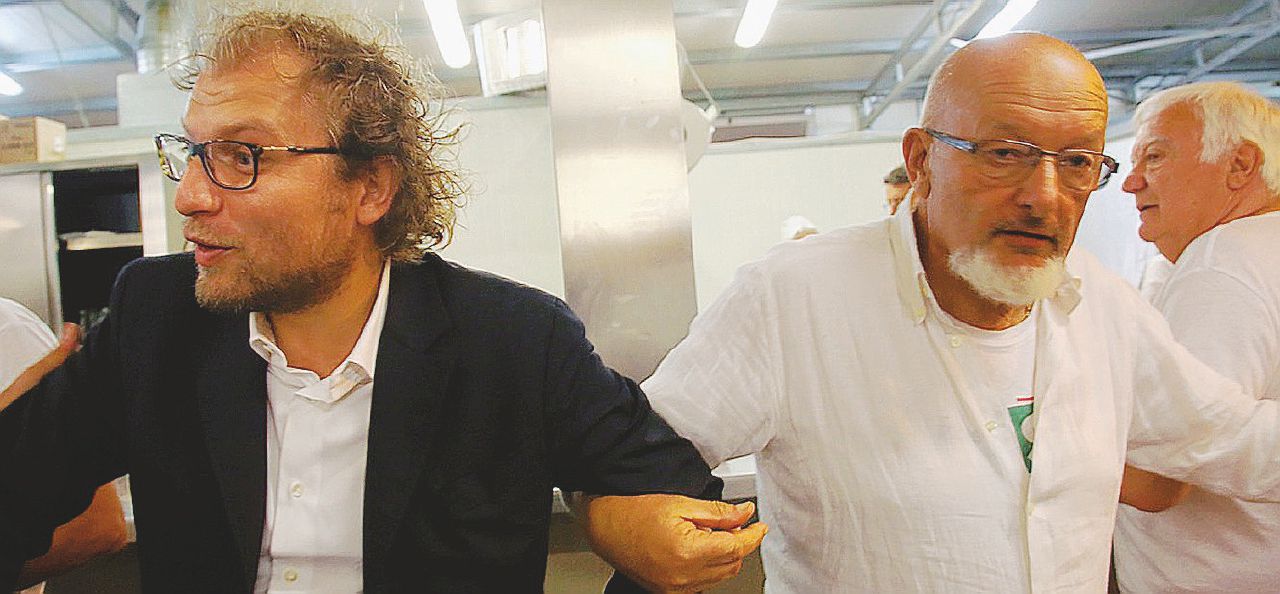 Il “babbo” - Tiziano Renzi con Luca Lotti Dc, salsicce e aziende: la ruota della fortuna di Tiziano da Rignano