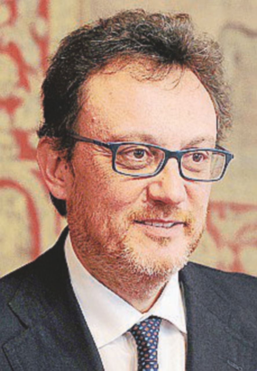 M5S contro Tg1 e Tg2: “Sono portavoce dell’ex premier” M5S contro Tg1 e Tg2: “Sono portavoce dell’ex premier”