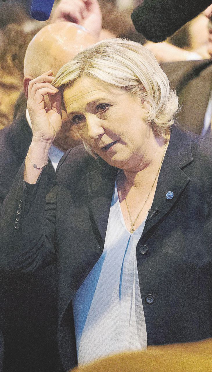 Dama nera - Marine Le Pen ha chiesto una “tregua giudiziaria” durante la campagna elettorale - LaPresse Anche la Le Pen indagata: “Ma io ho l’immunità”