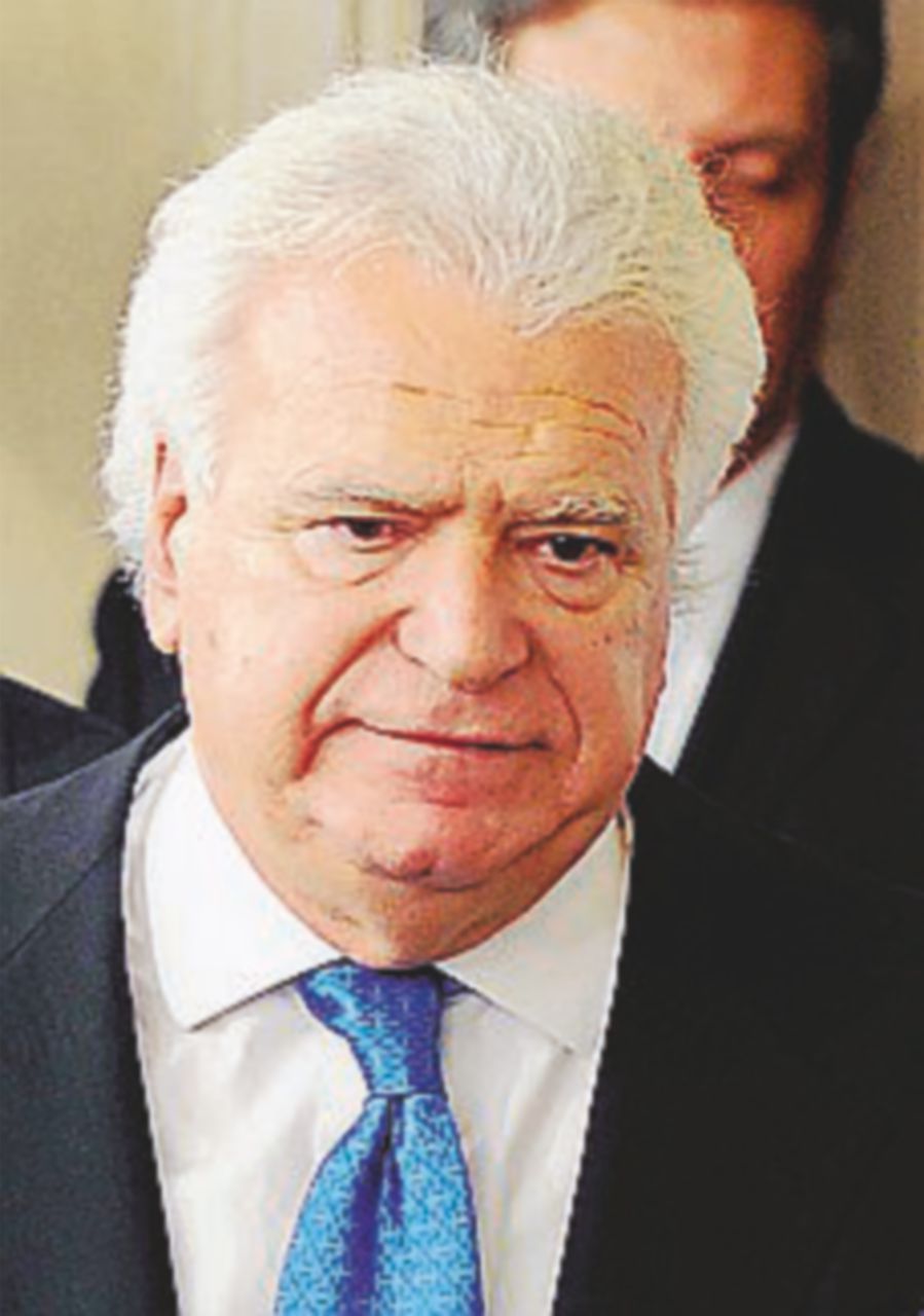 Il sindaco di Fivizzano vuole cancellare Verdini dall’anagrafe Il sindaco di Fivizzano vuole cancellare Verdini dall’anagrafe