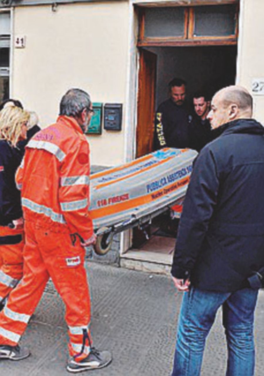 Non riesce ad accudire la figlia tetraplegica, uccide sé e la famiglia Non riesce ad accudire la figlia tetraplegica, uccide sé e la famiglia