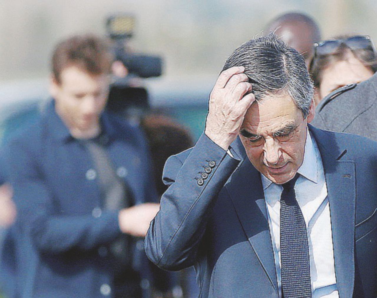 Grattacapi - Francois Fillon, 63 anni, ex premier ha vinto le primarie della destra per le Presidenziali di aprile-maggio - Ansa Fillon fa la conta dei superstiti