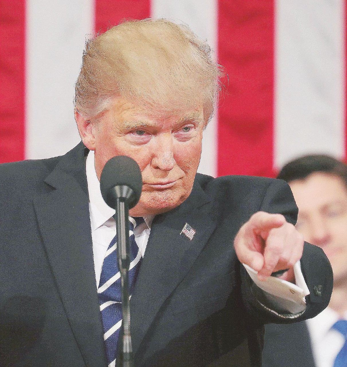 Trump grida al Watergate: “Obama mi ha fatto spiare” Trump grida al Watergate: “Obama mi ha fatto spiare”
