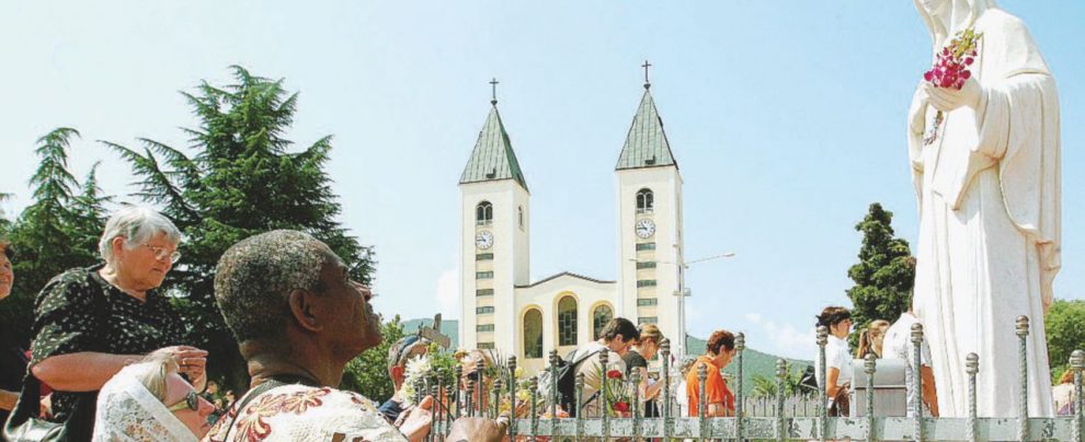 Visioni - Il santuario in Bosnia Erzegovina dove, dal giugno del 1981, appare la Madonna - Ansa La strana Quaresima “mariana” di Tiziano