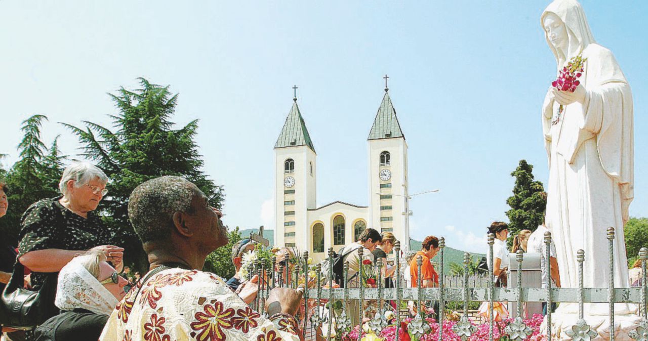 Visioni - Il santuario in Bosnia Erzegovina dove, dal giugno del 1981, appare la Madonna - Ansa La strana Quaresima “mariana” di Tiziano