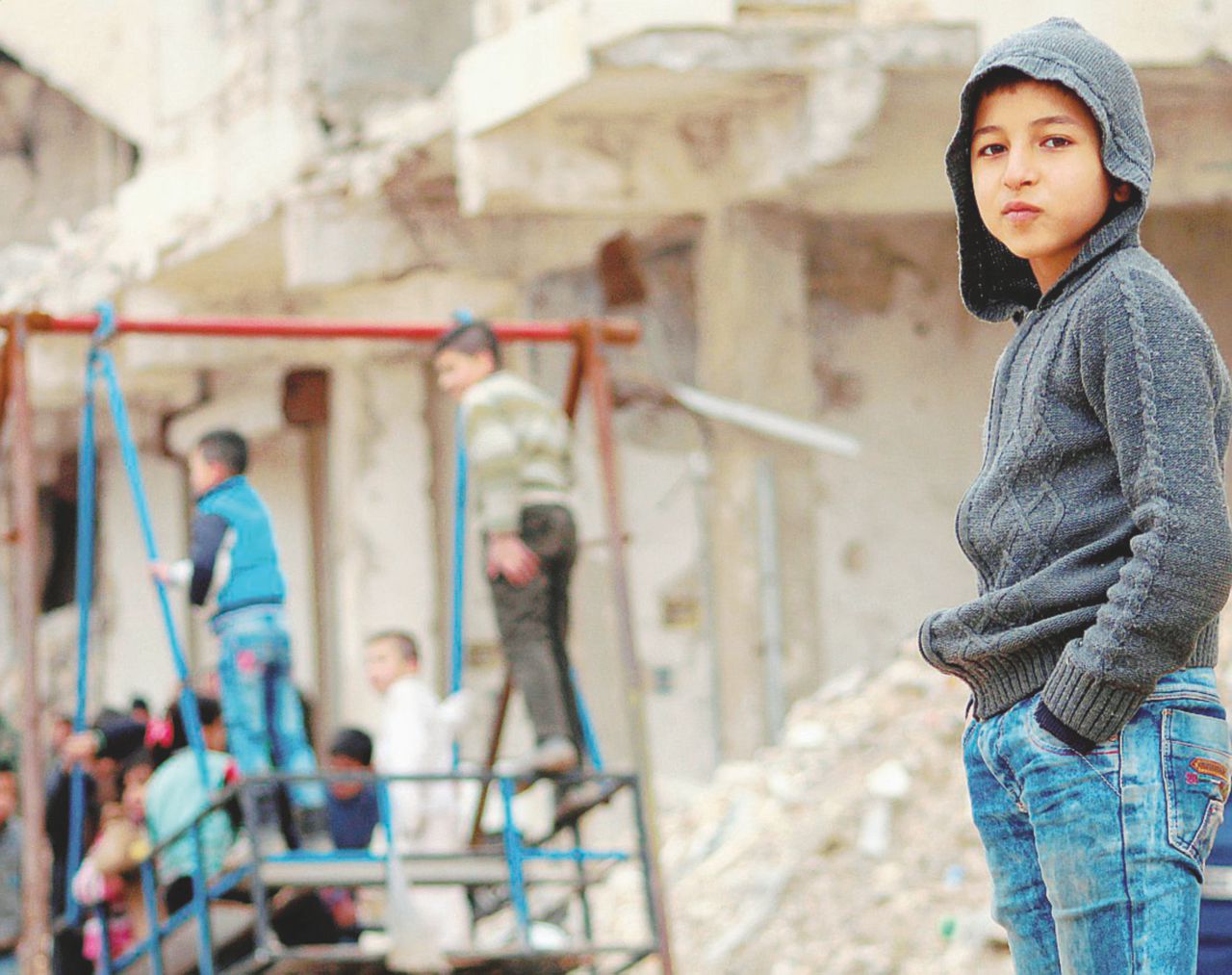 Giochi fra le macerie - Bambini fra i palazzi in rovina di Aleppo La generazione perduta cresciuta sotto le bombe