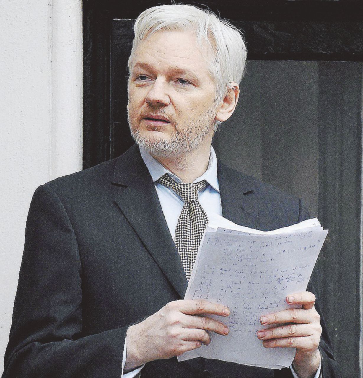 Julian Assange nell’ambasciata ecuadoregna di Londra Assange e la santa alleanza hi-tech contro la Cia