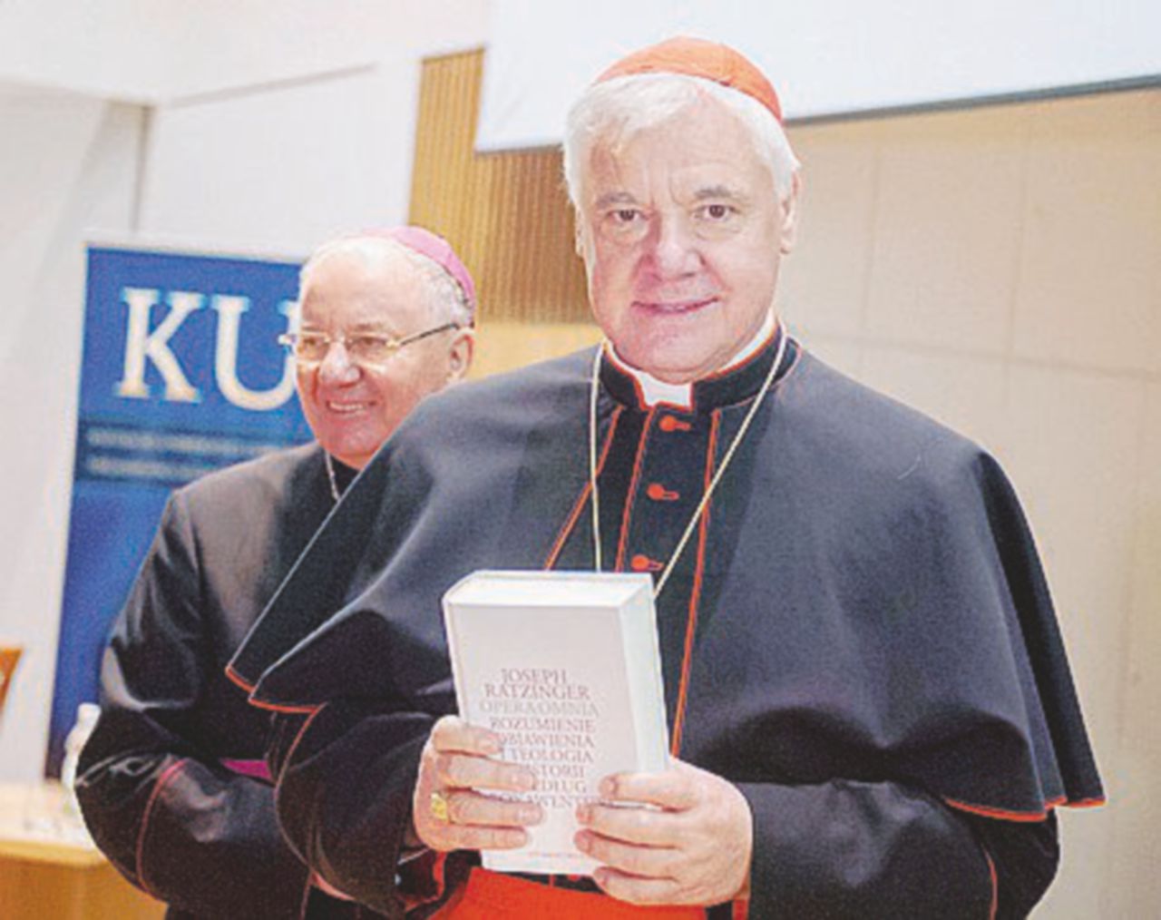 Il cardinale Gerhard Ludwig Müller Pedofilia, Collins attacca ancora: “Fu l’ex Sant’Uffizio a negare i processi ai vescovi omertosi”