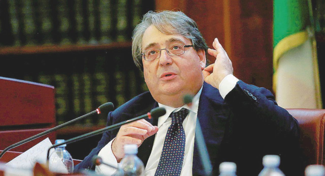 L’ex direttore del Sole, Roberto Napoletano - Ansa Così il Sole 24 Ore falsificava le copie vendute