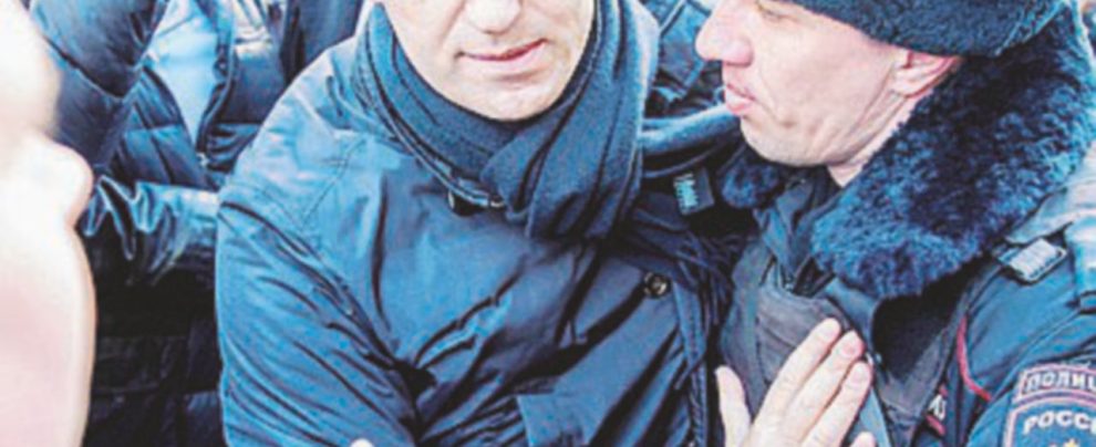 Scomodo - Alexei Navalny - Ansa Va in piazza contro la corruzione. Arrestato Navalny, rivale di Putin