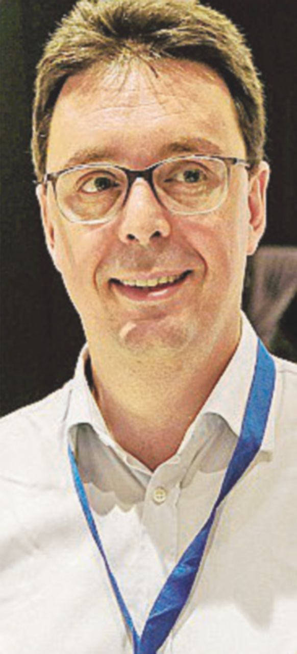 Nicola Danti - Europarlamentare coordinatore regionale della mozione Renzi - Ansa Renzi vince al circolo-fabbriche ma gli operai non vanno a votare