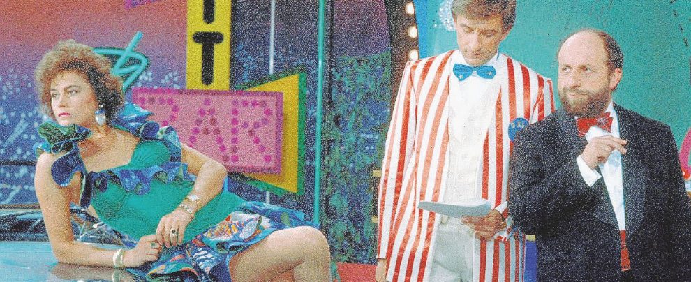 Forza Italia, 20 anni di voti grazie agli show Mediaset Forza Italia, 20 anni di voti grazie agli show Mediaset