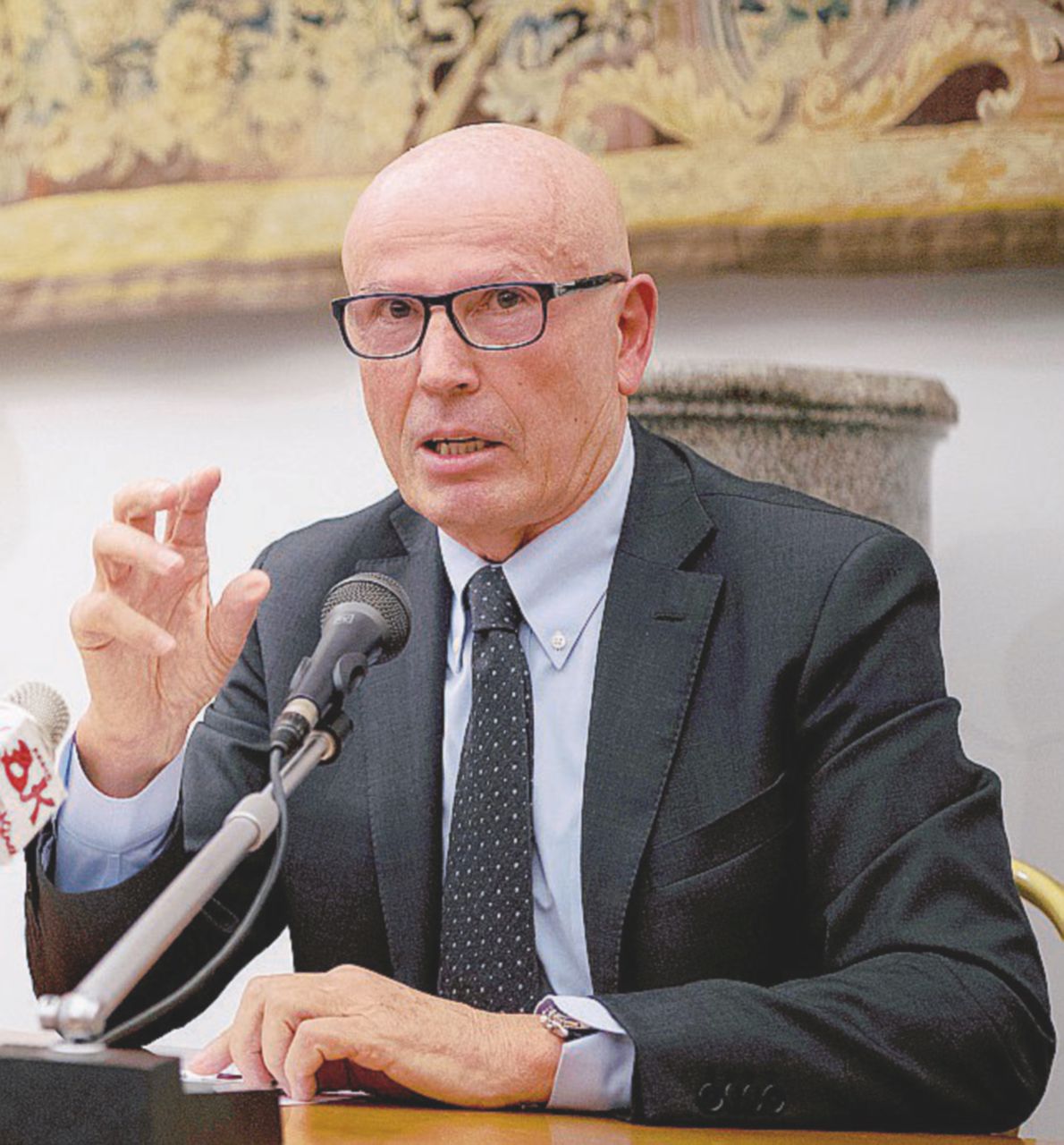 Il dirigente è pagato da Acea ma lavora per l’assessore Il dirigente è pagato da Acea ma lavora per l’assessore