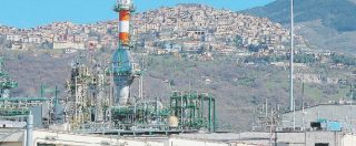 Copertina di Meloni, il decreto sul petrolio e le promesse che non si potranno mantenere. La protesta: “Non cambieranno bollette e dipendenza all’estero”