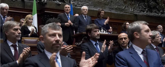 Copertina di Trattati Roma, Mattarella: “Ue ripiegata, serve riforma. Ma impossibile tornare indietro”. Lega non partecipa a cerimonia