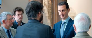 Copertina di Intervistare Assad a Damasco: niente taccuino, due domande “anzi una” a testa. “E lasciate lo smartphone in hotel”