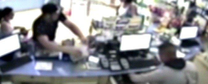 Copertina di Rapinavano farmacie e poi si vantavano delle loro “imprese” sui social. Sgominata banda di minorenni nel napoletano