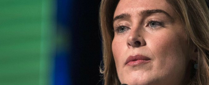 Maria Elena Boschi, De Bortoli: “Nel 2015 l’ex ministra delle Riforme chiese a Unicredit di comprare Banca Etruria”