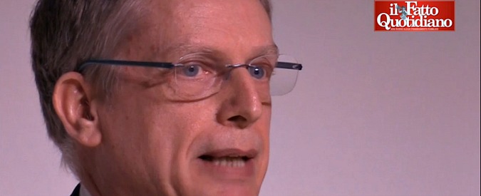 Copertina di Pd, Cuperlo cita Fantozzi: “Le primarie aperte? Come la corazzata Potemkin”