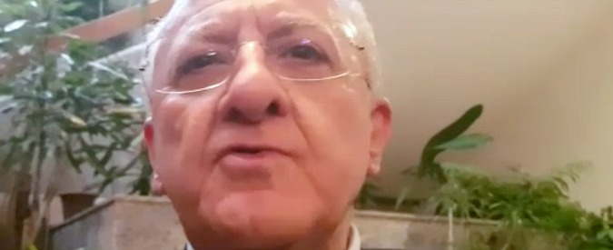 Copertina di Sicurezza, De Luca: “Maroni è più a sinistra di me. Viene da Lotta Continua, io non ci sono mai stato”