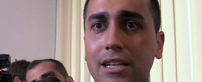 Copertina di Europa, Di Maio: “Con noi al governo referendum per decidere se uscire dall’Euro”