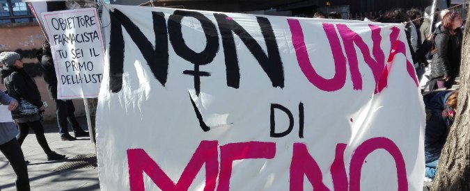 Copertina di Sciopero 8 marzo, cortei in tutta Italia. Mattarella: “Via ostacoli a parità. Femminicidio è emergenza sociale”