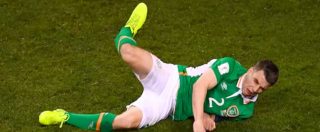 Copertina di Calcio, l’infortunio shock del difensore irlandese. Tutto lo stadio ammutolisce