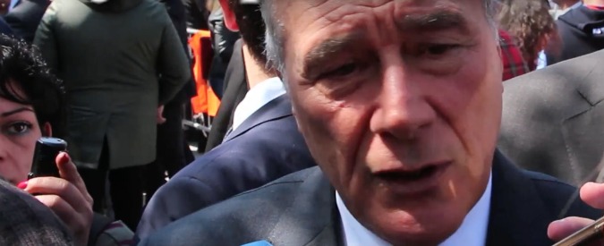 Copertina di Minzolini, si può parlare di legalità dopo averlo salvato? Ma Grasso fa scena muta