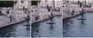 Copertina di Il turista spaccone alla prova del parkour. Ma dopo il salto rimedia solo una brutta figura