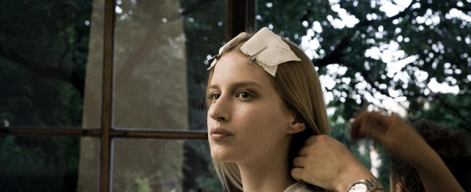 Copertina di Sfilate nei palazzi storici, qual è il problema?