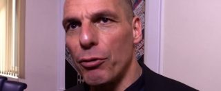 Copertina di Euro, Varoufakis: “M5S promette referendum per uscire da moneta unica? Ecco perché è impossibile”