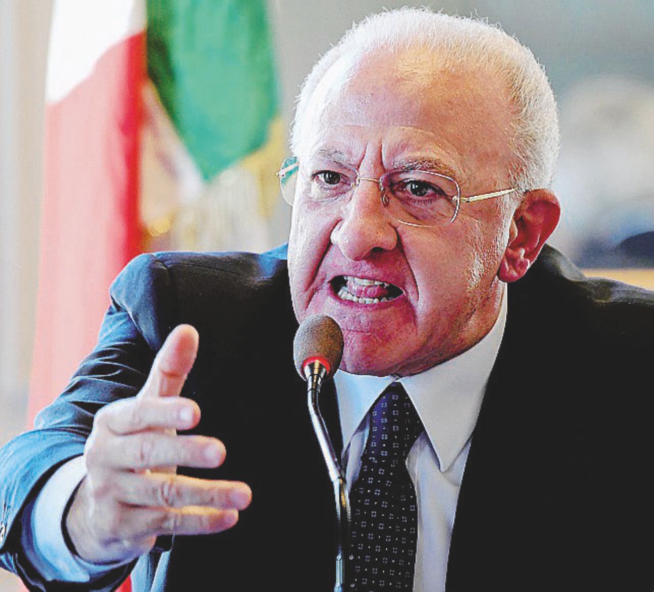 Lo “sceriffo” - Vincenzo De Luca, ex sindaco di Salerno e dal 2015 governatore della Campania - Ansa Don Vicienzo e il voto di scambio coi disoccupati