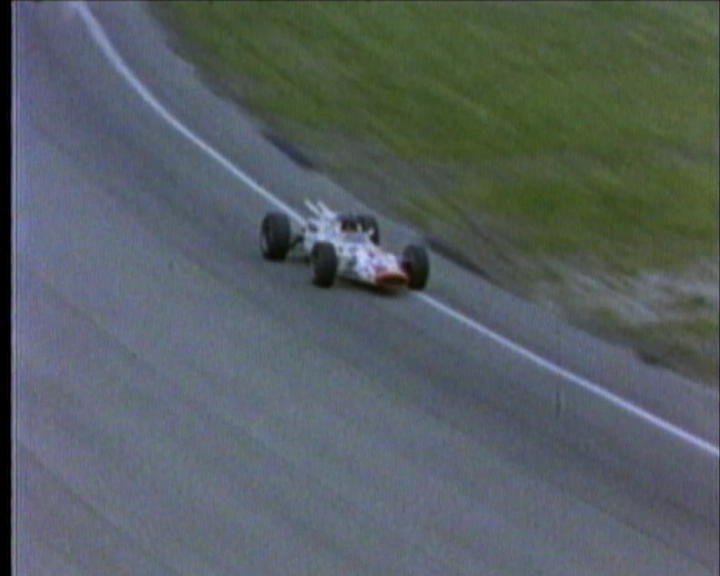 Copertina di Alonso alla 500 miglia di Indianapolis: prima di lui anche Hill e Mansell, idoli dell’ex ferrarista