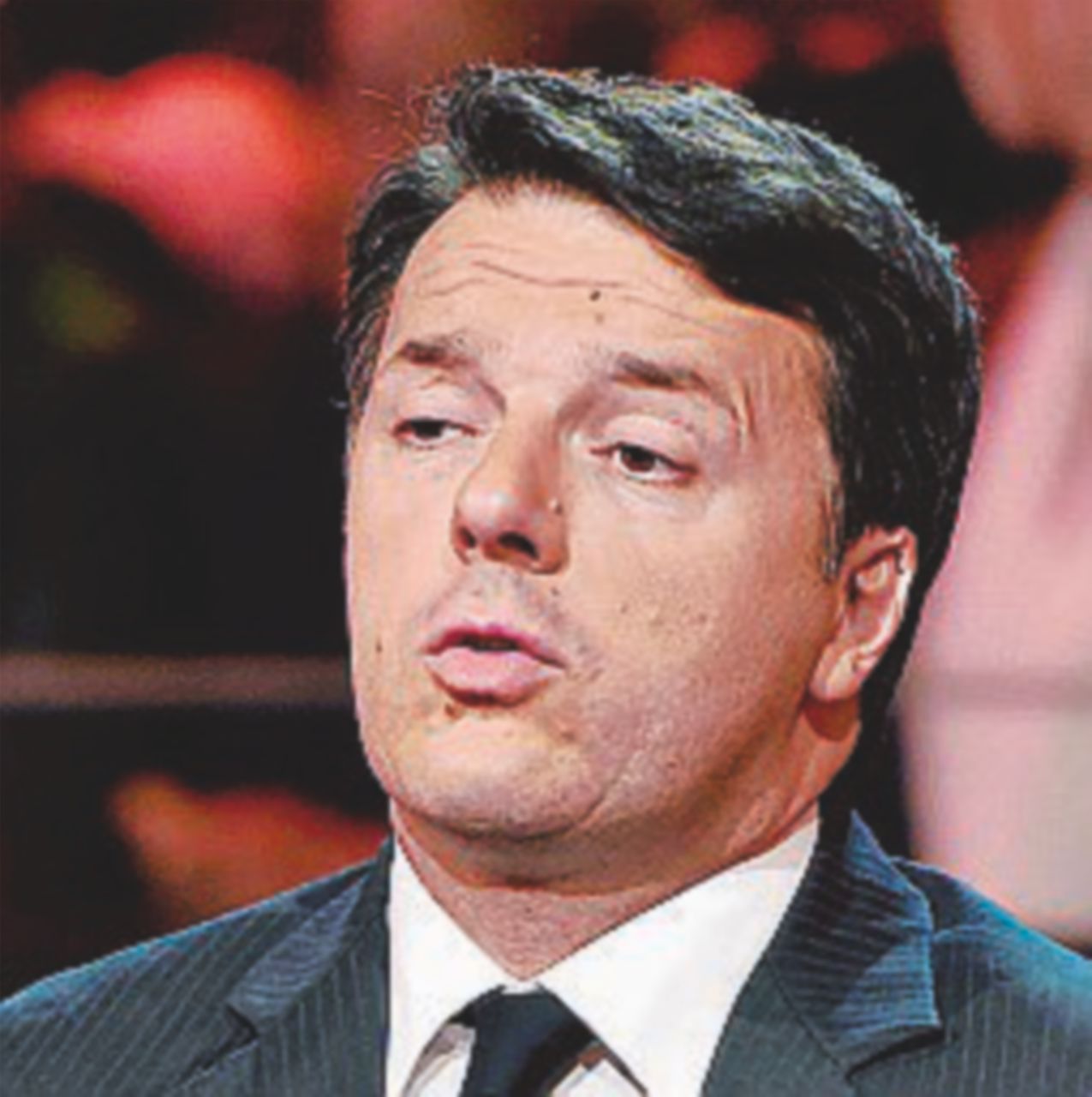 Il cuculo Renzi senza il coraggio di En Marche! Il cuculo Renzi senza il coraggio di En Marche!