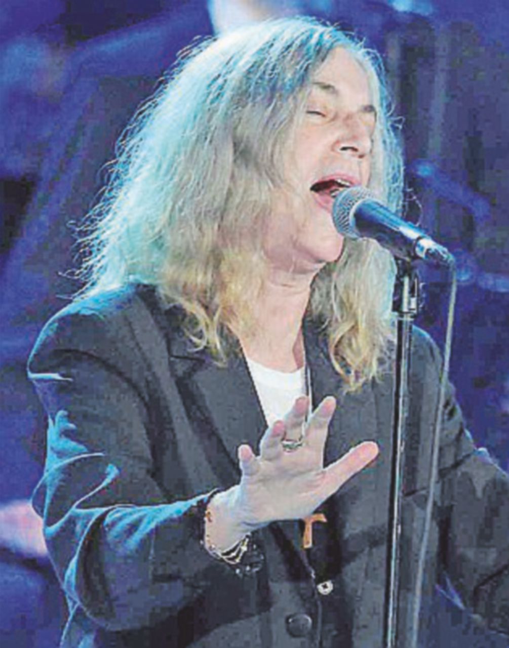 Copertina di Patti Smith per dar linfa al Tenco