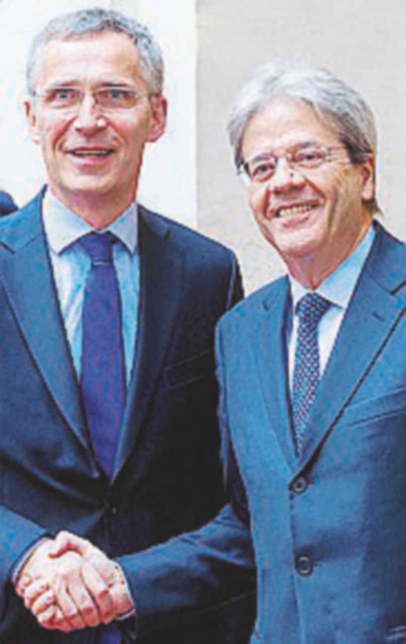 - Gentiloni-Stoltenberg - Ansa “Grazie, avete dato più soldi alla Nato”. Gentiloni fa il vago
