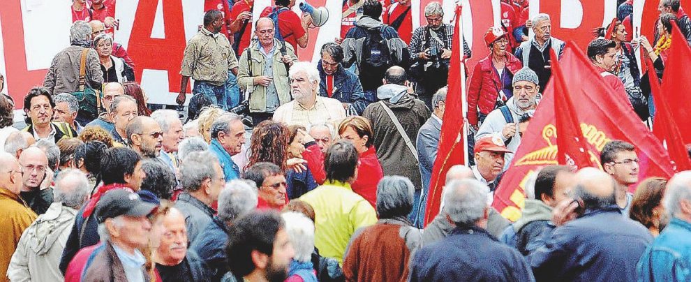 Crisi, cassa e licenziamenti: la festa al lavoro che non c’è Crisi, cassa e licenziamenti: la festa al lavoro che non c’è