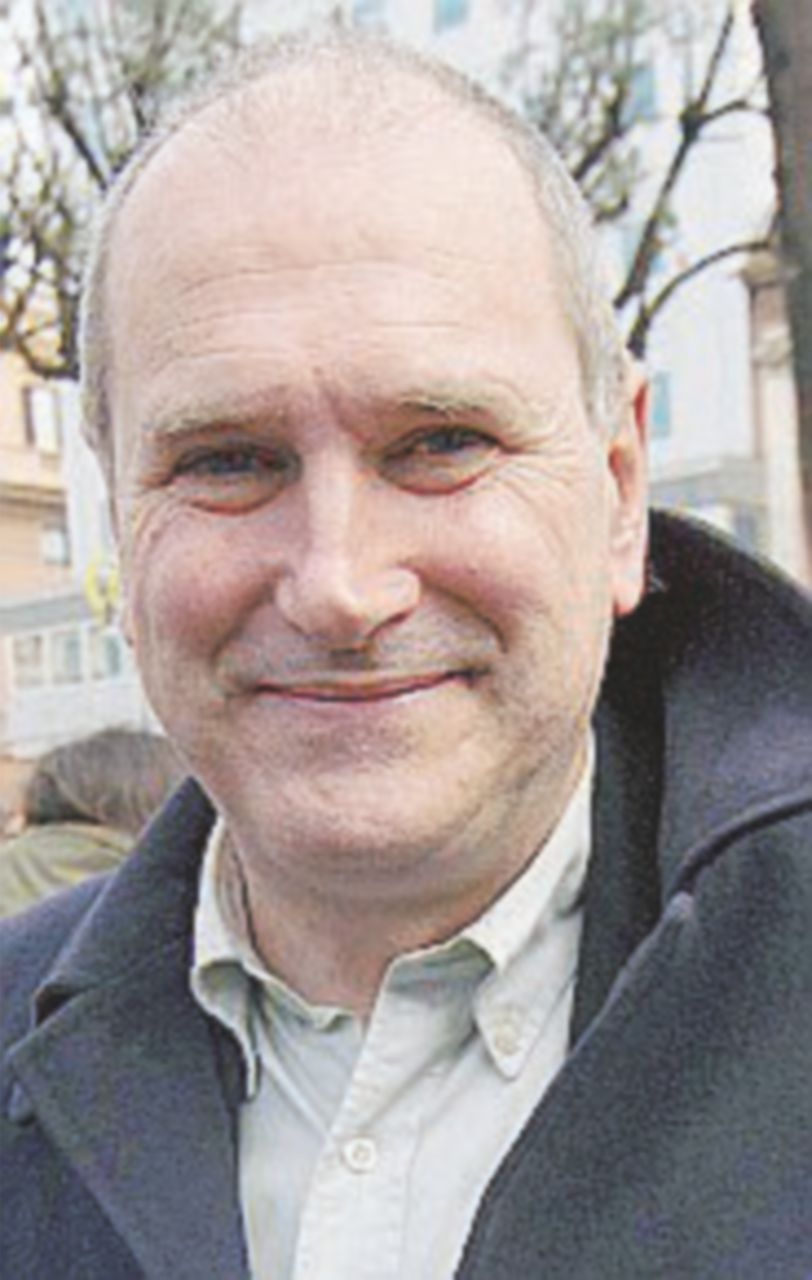 Comunisti - Paolo Ferrero Ferrero lascia, oggi Rifondazione elegge il suo nuovo segretario