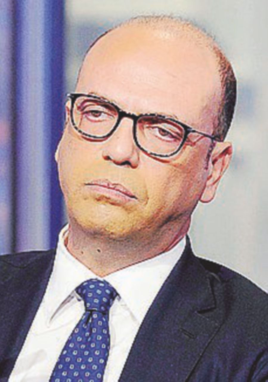 Legge elettorale, Alfano: “Se c’è bisogno interviene il governo” Legge elettorale, Alfano: “Se c’è bisogno interviene il governo”