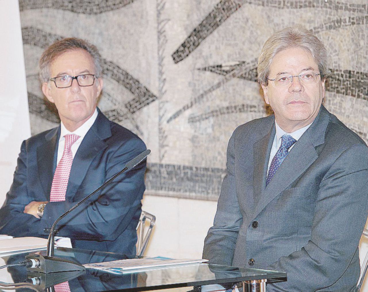 Col premier - Il direttore dell’Ispi, Paolo Magri, e il presidente del Consiglio, Paolo Gentiloni - Ansa Magri (Ispi): “Io ci sarò, è un tentativo di aprirsi”
