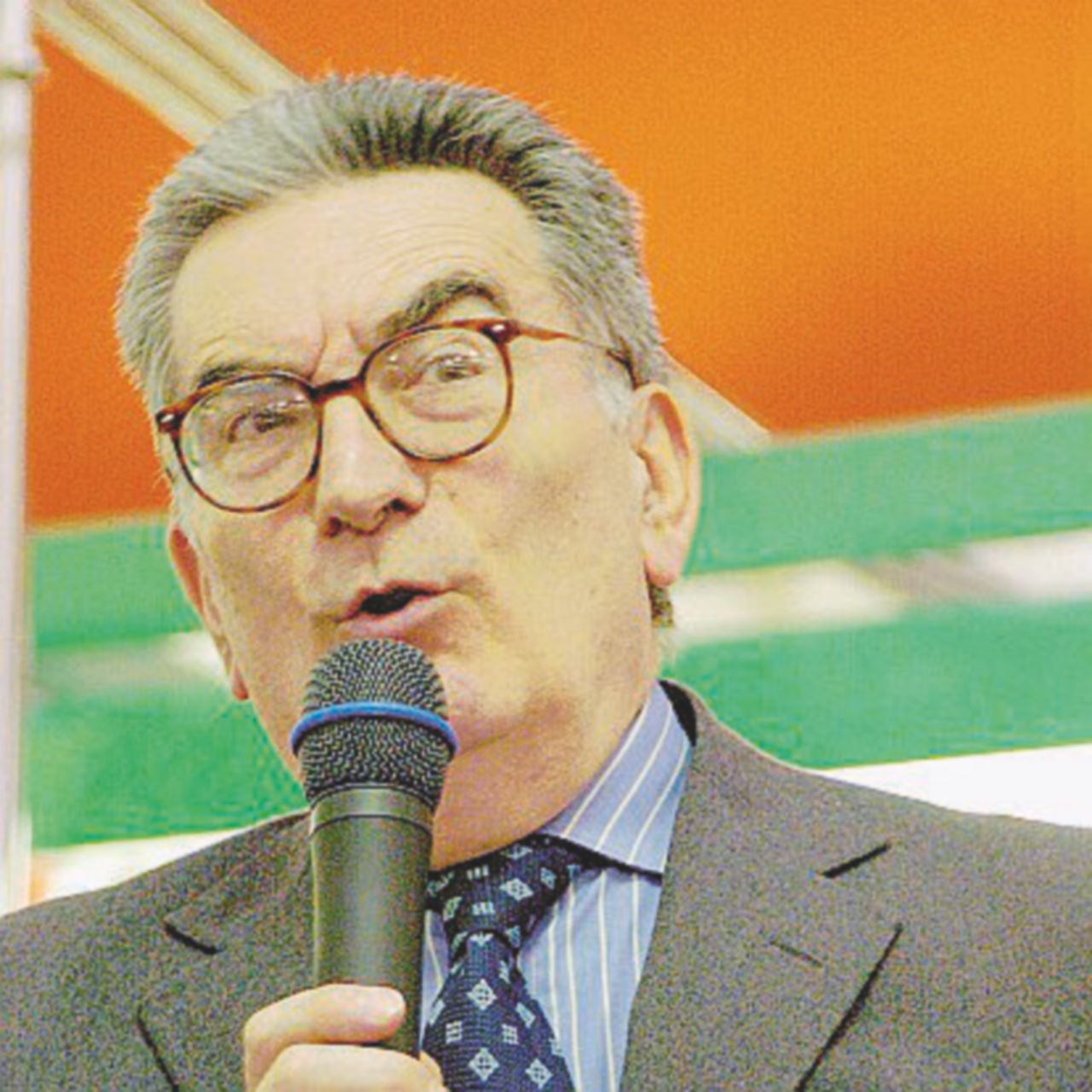 Allievo - Gianfranco Pasquino conobbe il prof. Sartori nel 1967 - LaPresse Addio a Giovanni Sartori, il ricordo dell’allievo Pasquino: “Era il maestro, diffidate degli imitatori”