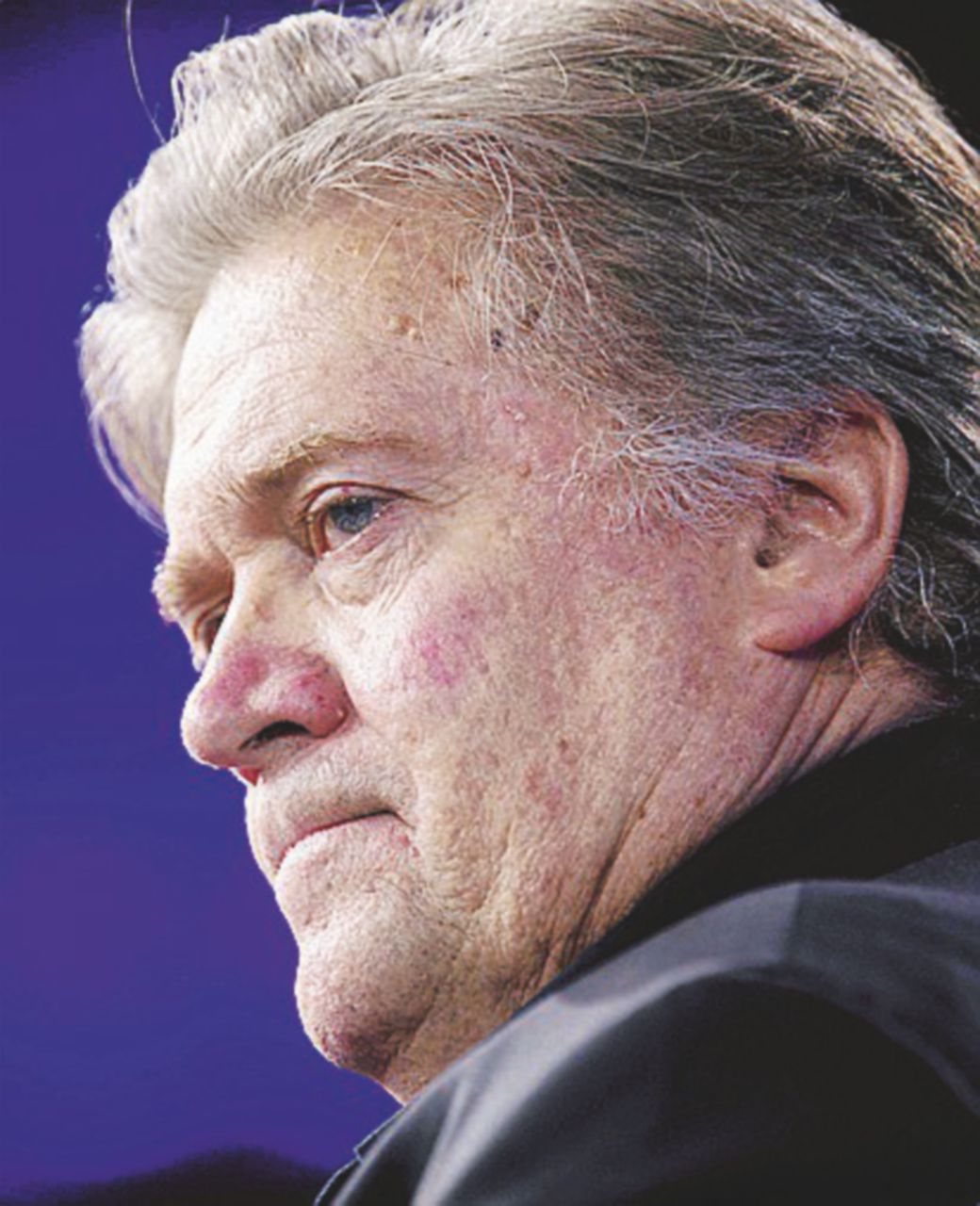 Steve Bannon - Ansa I militari fanno fuori il falco Bannon