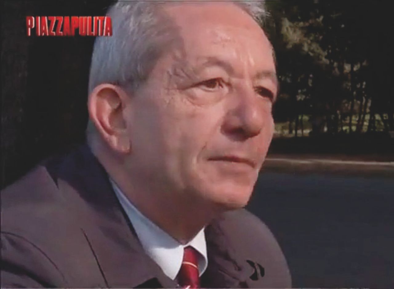 Alfredo Mazzei in un’apparizione televisiva a Piazza Pulita su La7 Ma Mazzei conferma: “Romeo mi disse del pranzo con Tiziano alla bettola”