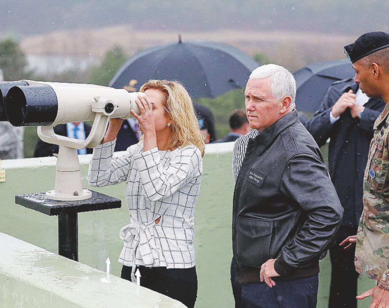 Zona smilitarizzata - Pence guarda a Nord - Reuters Kim, un “missile a settimana” toglie la pace di torno