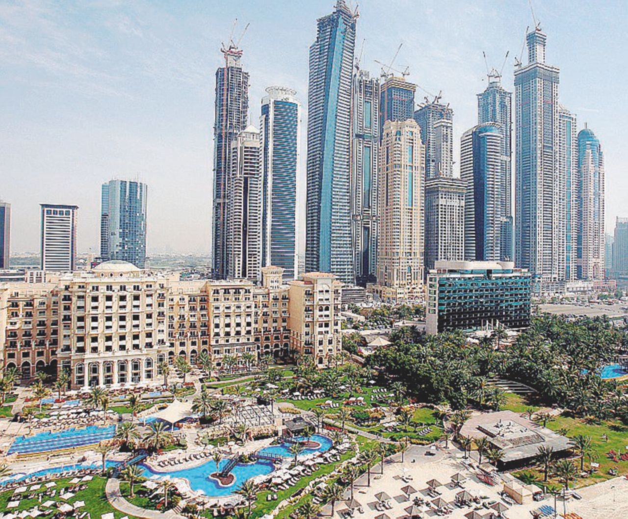 Soggiorni - Gli investigatori ipotizzano il pagamento di viaggi a Dubai per i militari italiani in Afghanistan - Ansa Il sospetto dei “viaggi premio a Dubai” nelle carte sulla truffa dei colonnelli