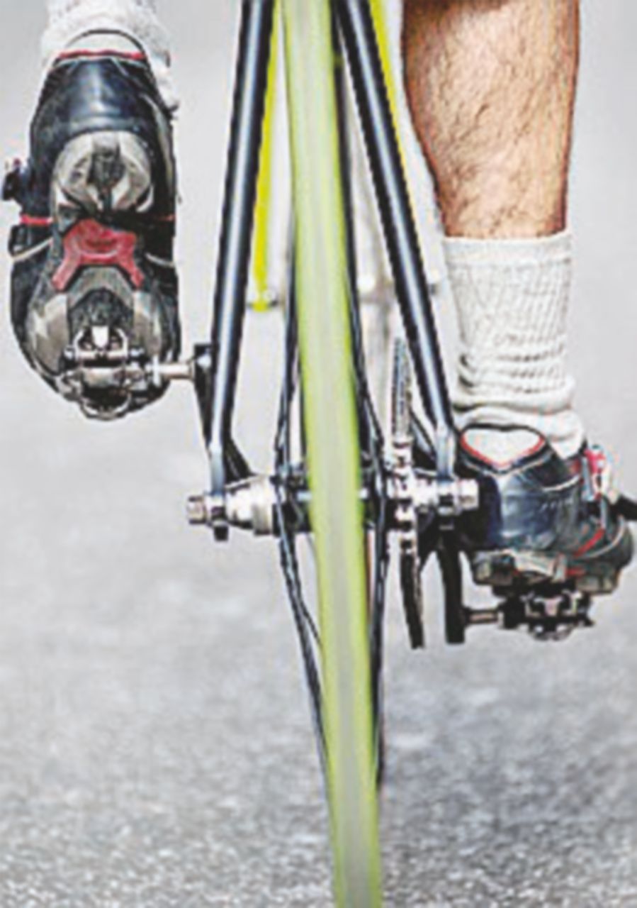 Ogni anno sulle strade scompaiono due gruppi del Giro d’Italia Ogni anno sulle strade scompaiono due gruppi del Giro d’Italia